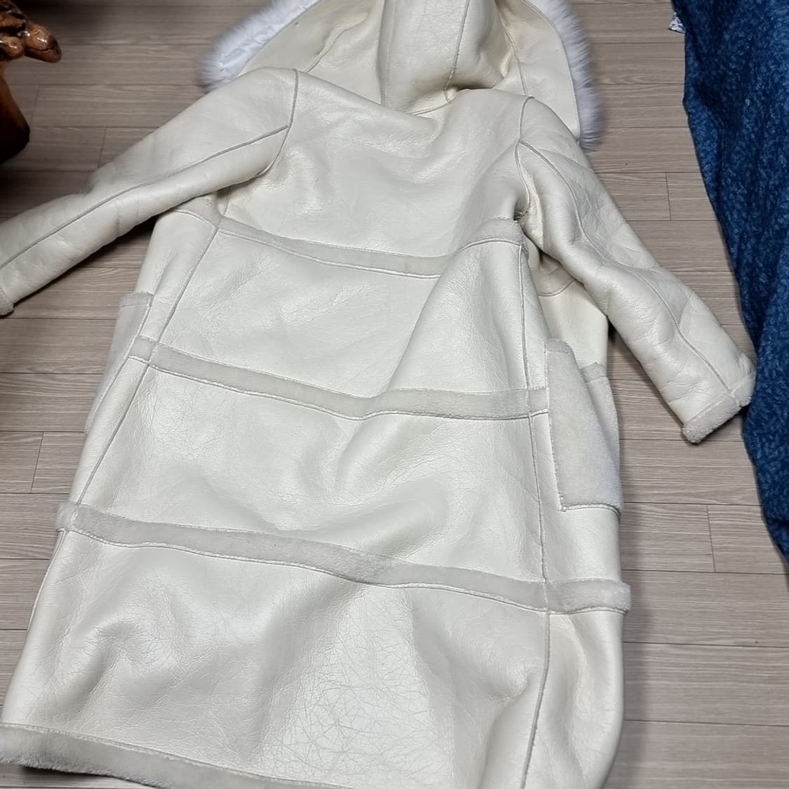 아이보리 무스탕 롱 코트 후드 퍼(m) 상품이미지4