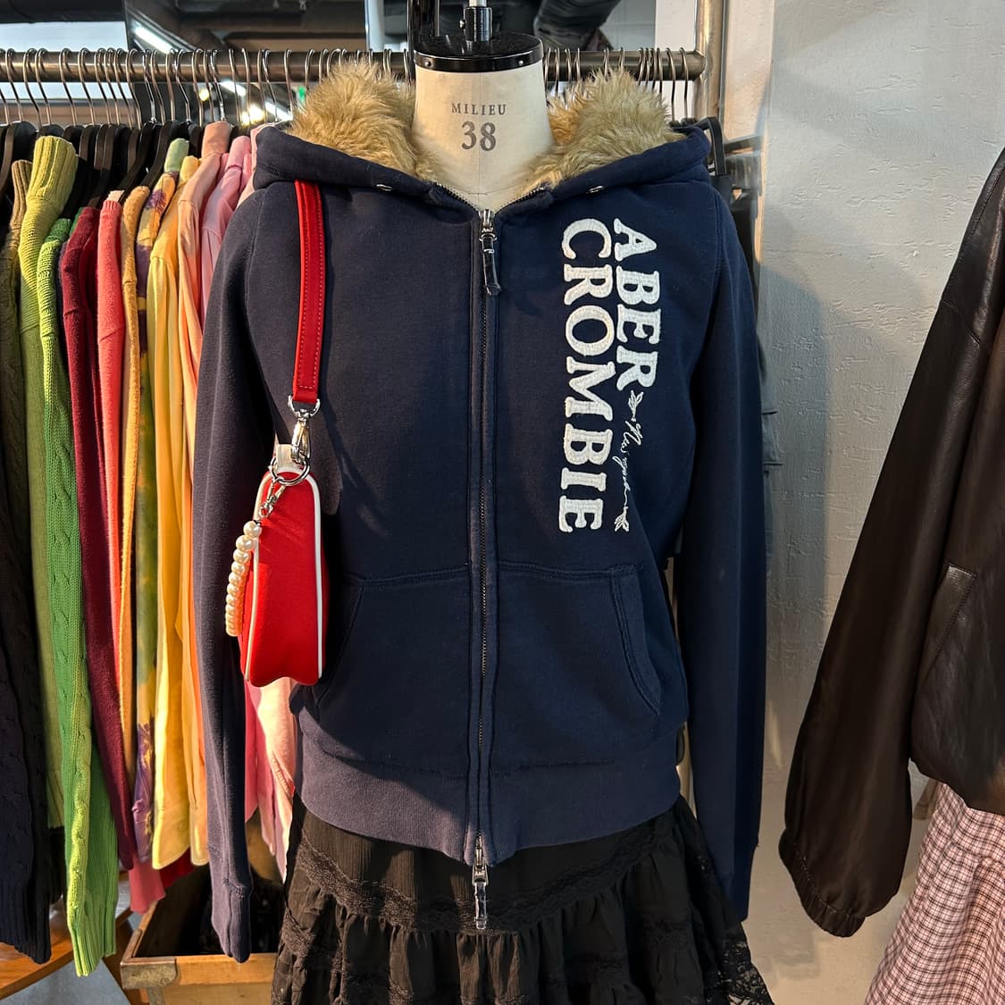 Abecrombie Sherpa Zip-Up Hoodie 상품이미지2
