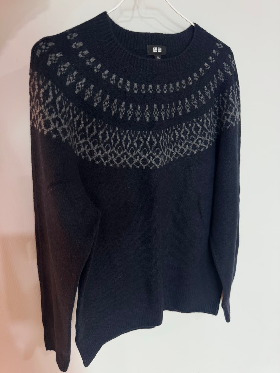 유니클로 플러피얀 노르딕니트 M 네이비 상품이미지4