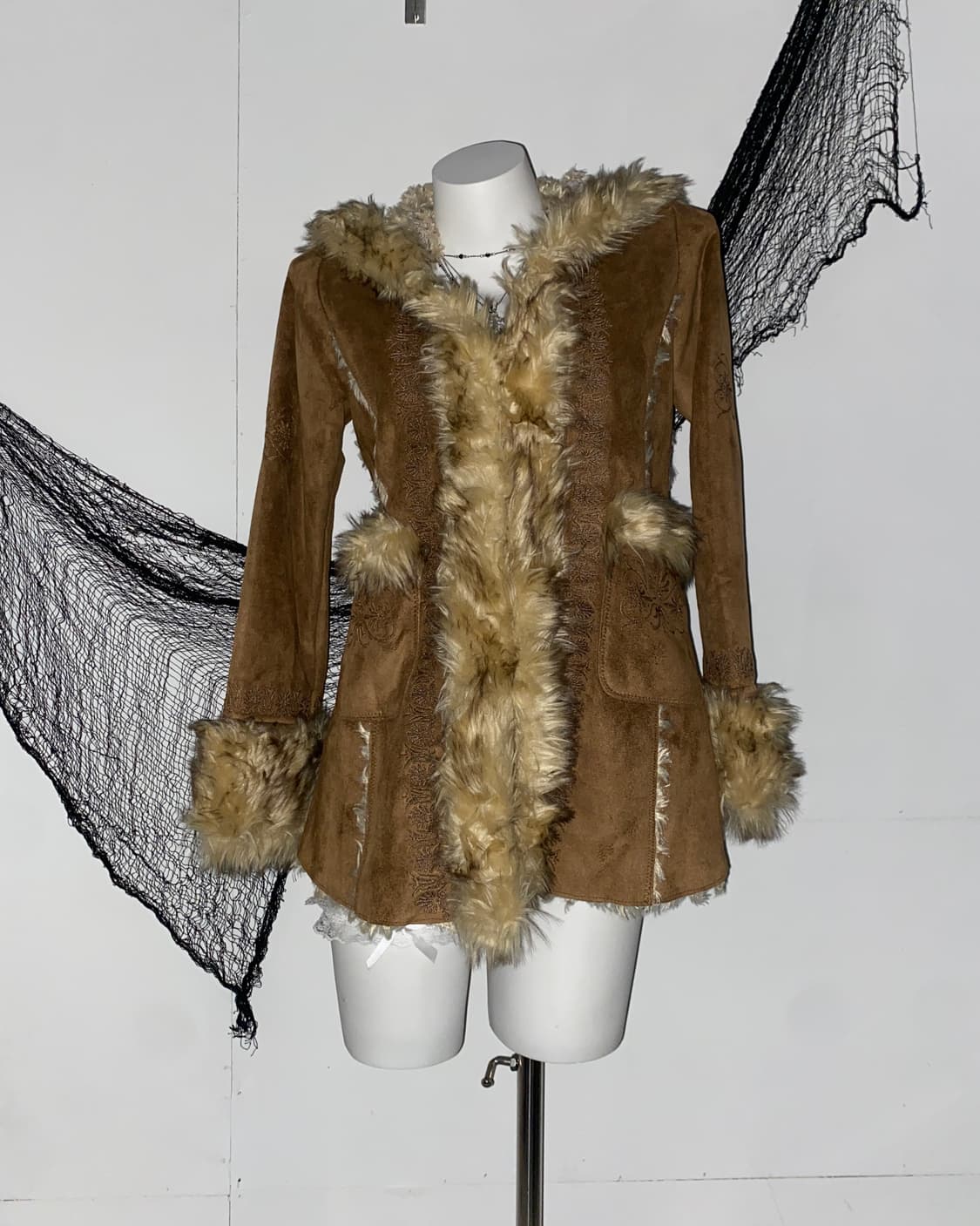 ꒰ঌ 히피 그런지 벨벳 자수 퍼 자켓 ໒꒱ 상품이미지1