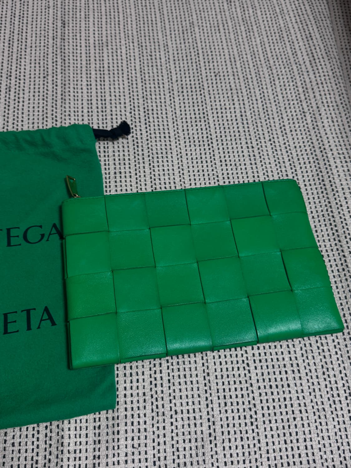 보테가베네타 클러치 스몰 그린 상품이미지2