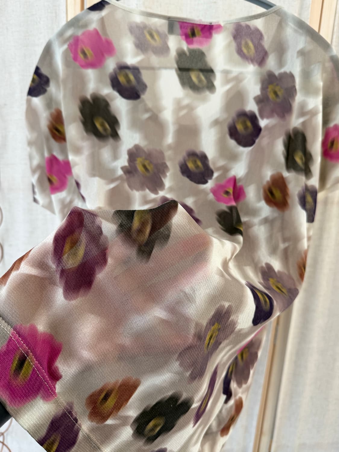 Cividini 플라워 프린팅 매쉬 탑 상품이미지6