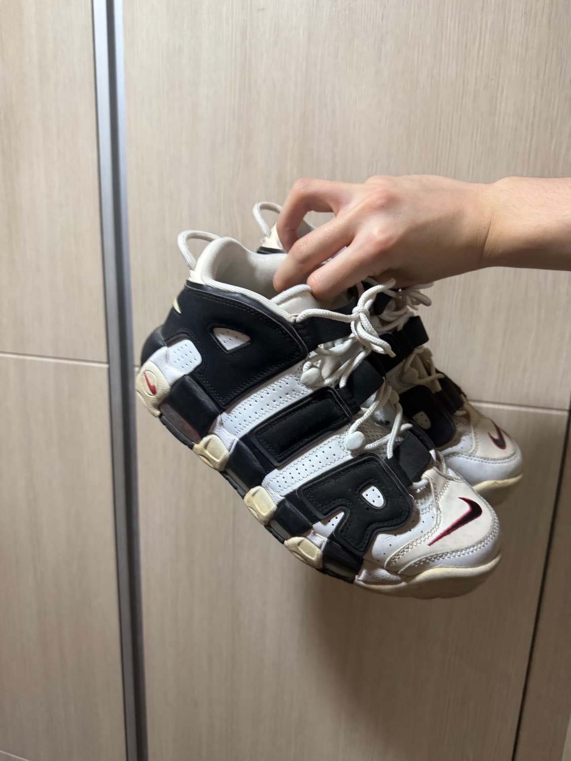 나이키 업템포 스카티피펜 42 상품이미지3