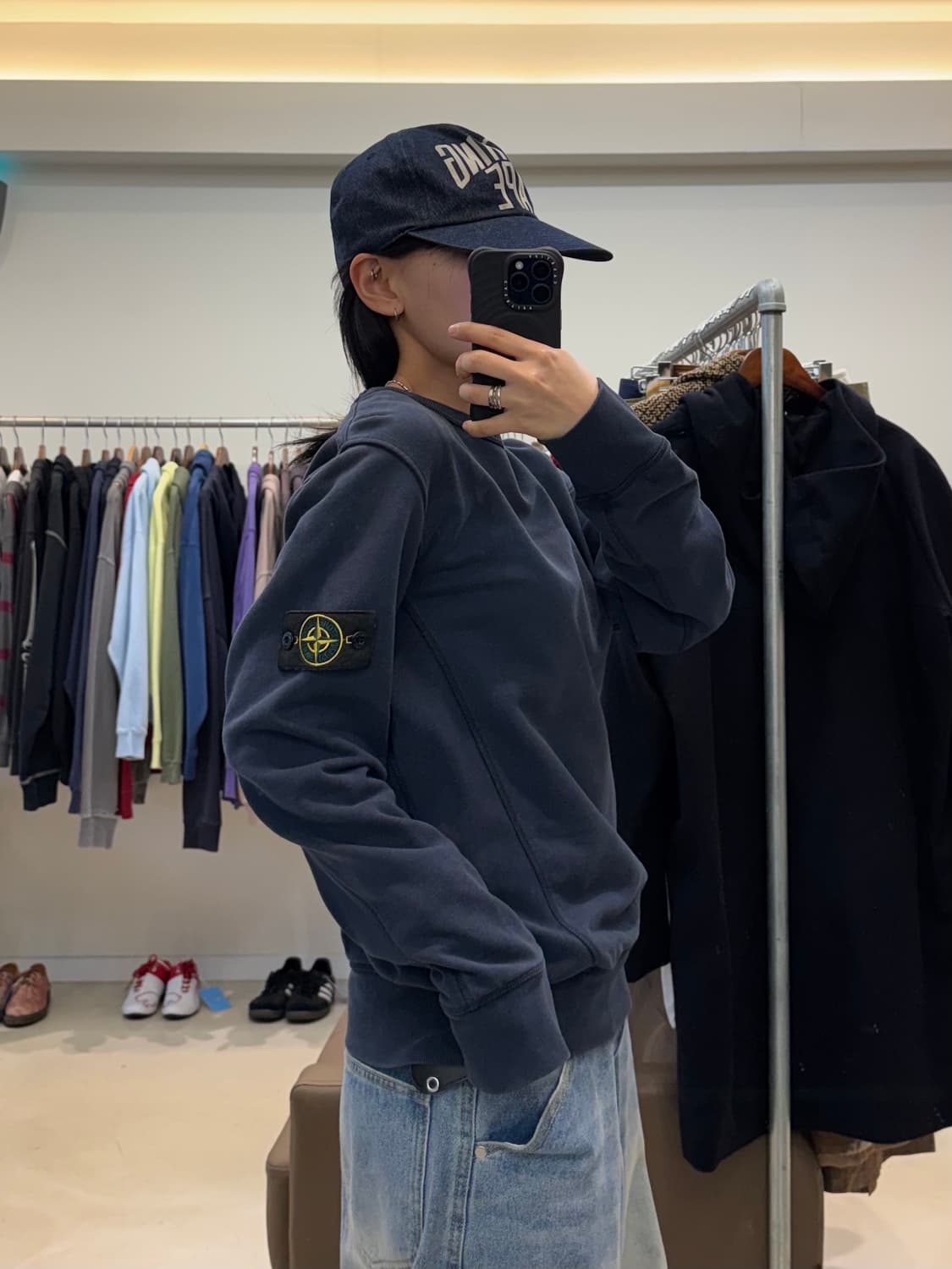 스톤아일랜드 나침반 패치 맨투맨 상품이미지4