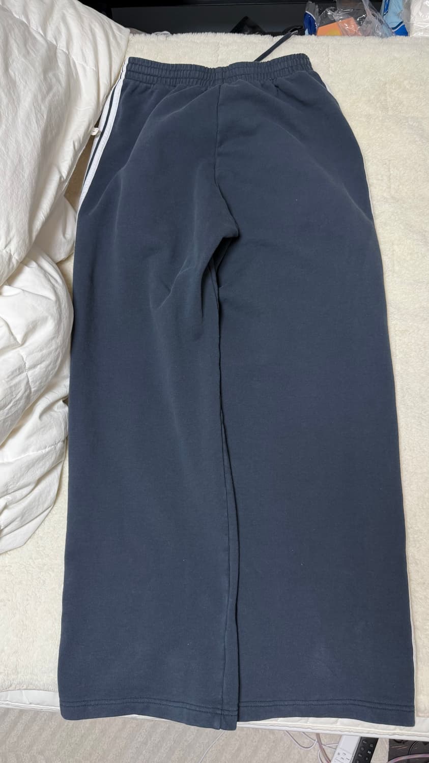 발렌시아가 루프스포츠 배기 스웨트팬츠 상품이미지3