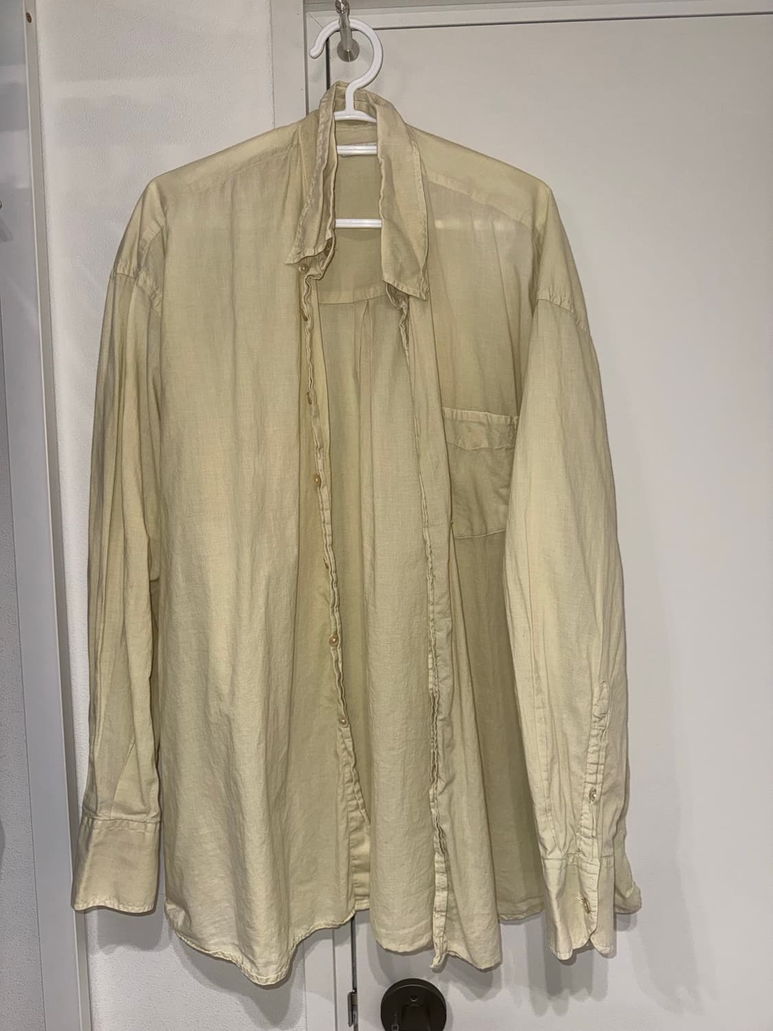 아워레거시 버로우드 셔츠 옐로우 상품이미지1