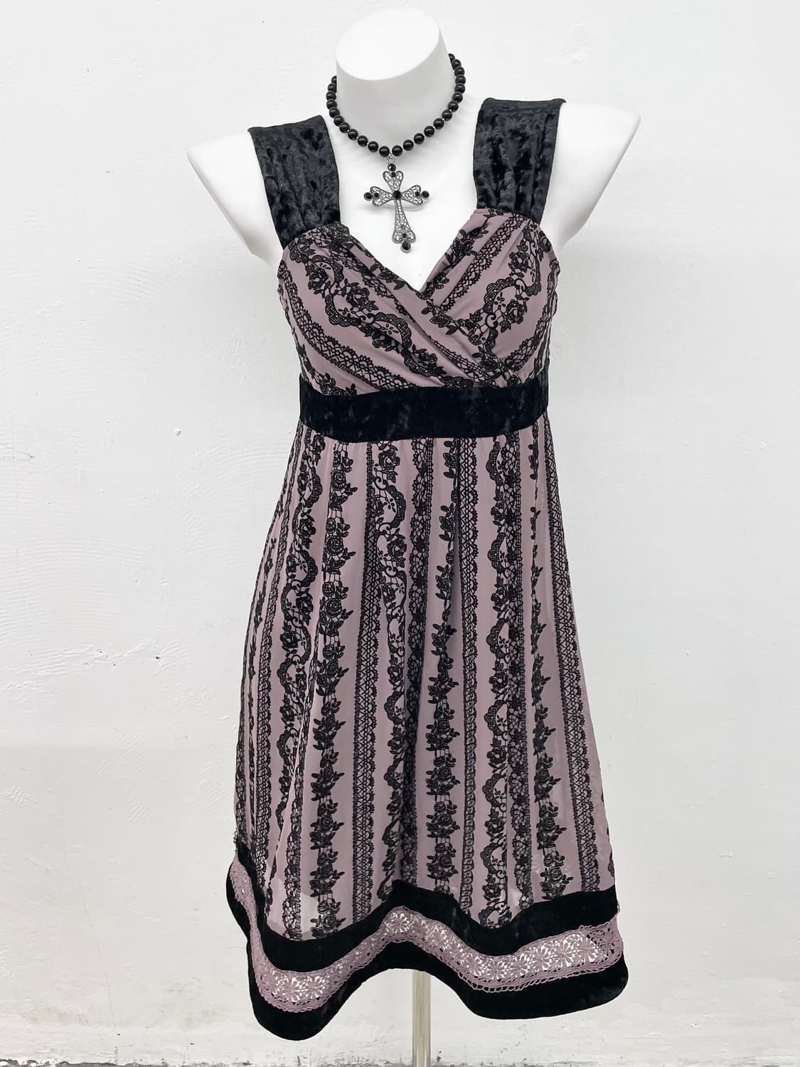 엑시즈팜 엔틱 벨벳 원피스 상품이미지1