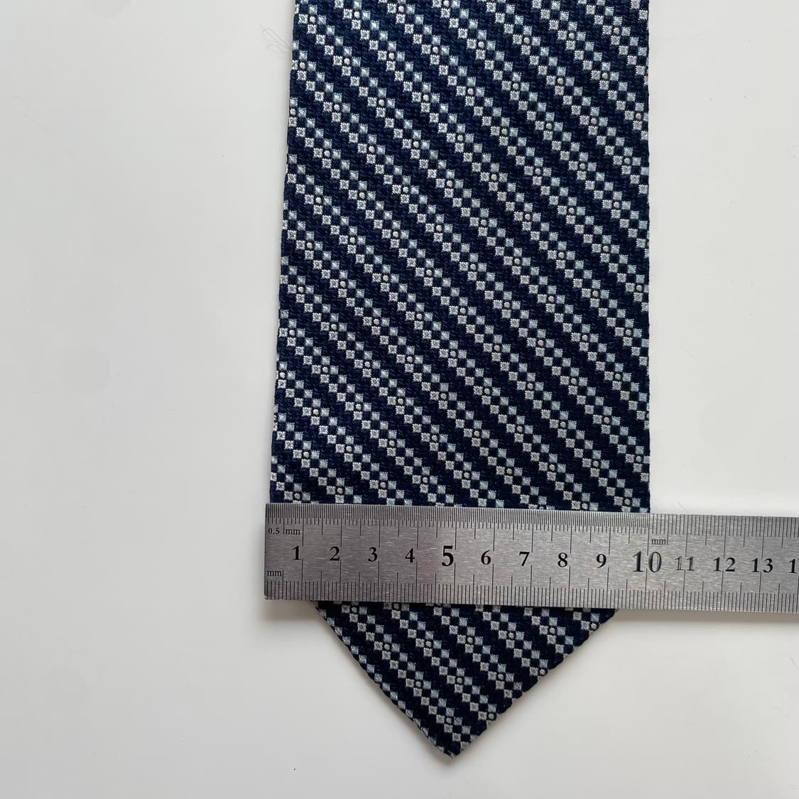 크리스찬 디올(Dior) 정품 명품넥타이 상품이미지8