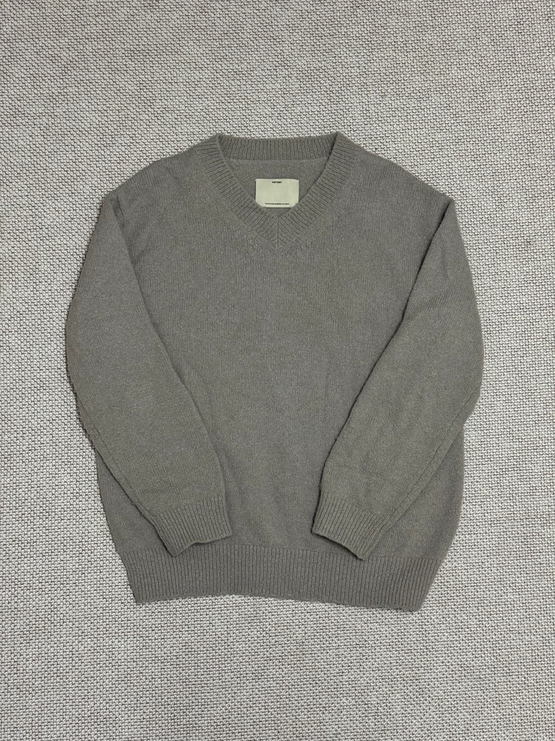 포터리 컴포트 V넥 니트 웜베이지 2사이즈 상품이미지1