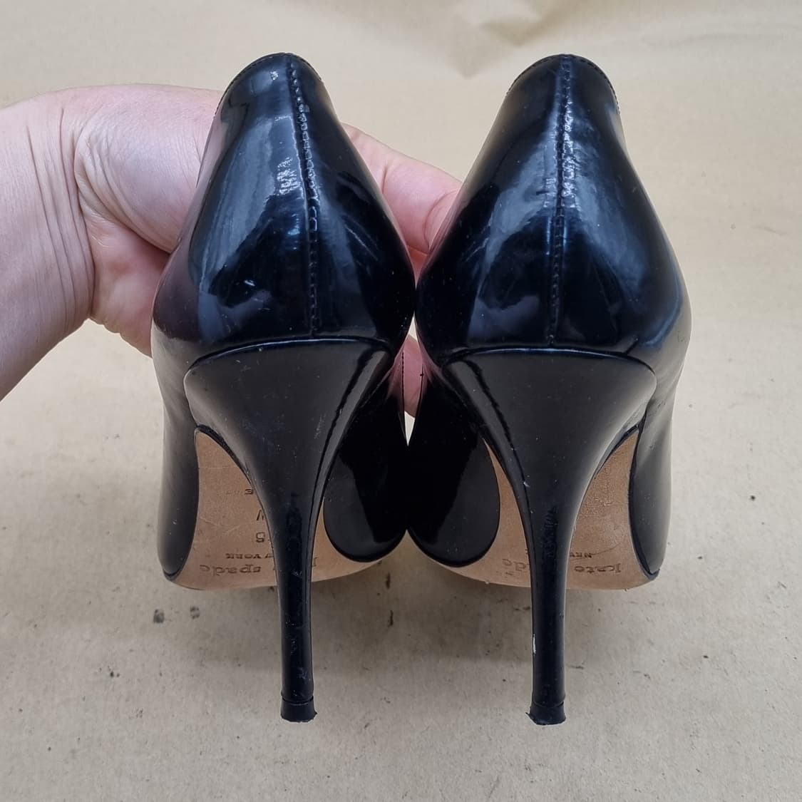 케이트스페이드 펌프스힐 230 굽10 상품이미지4