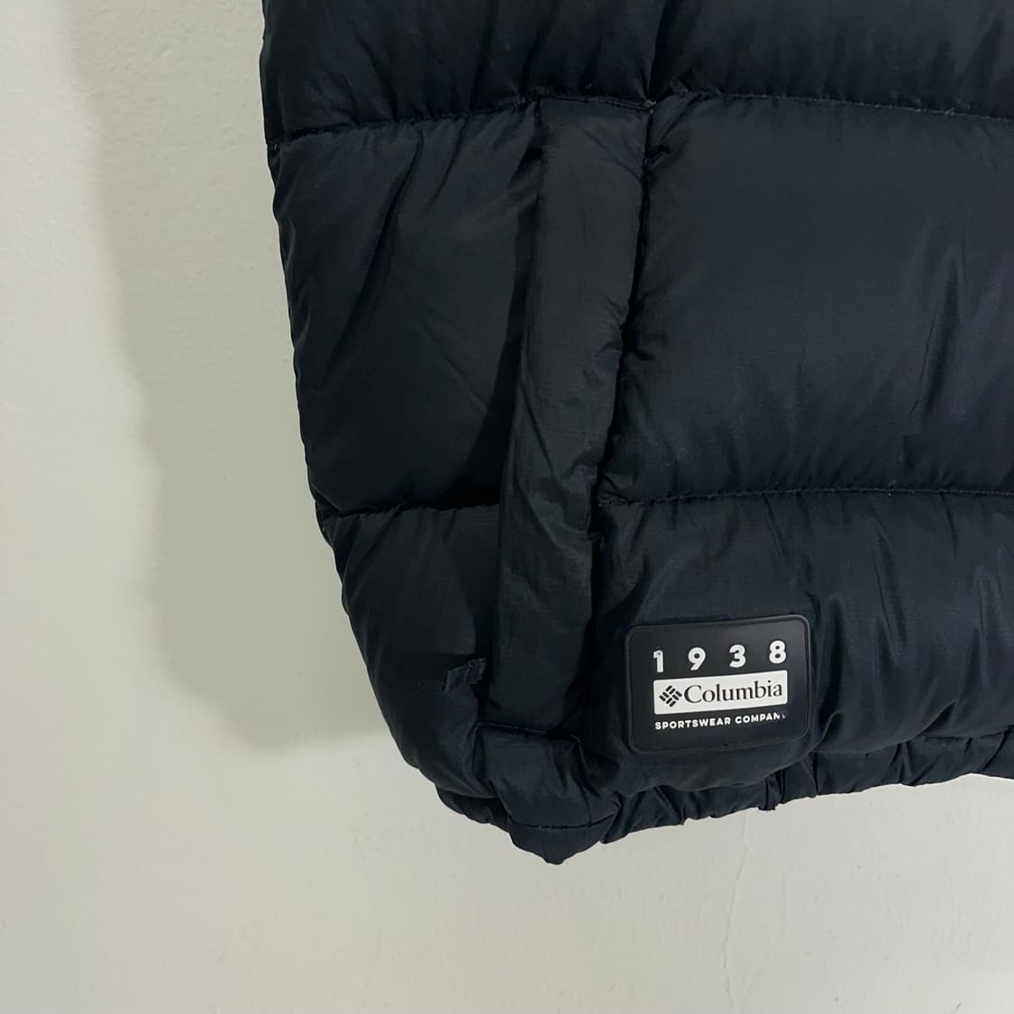 2XL 컬럼비아 블랙 옴니히트 구스다운 패딩조끼 상품이미지2