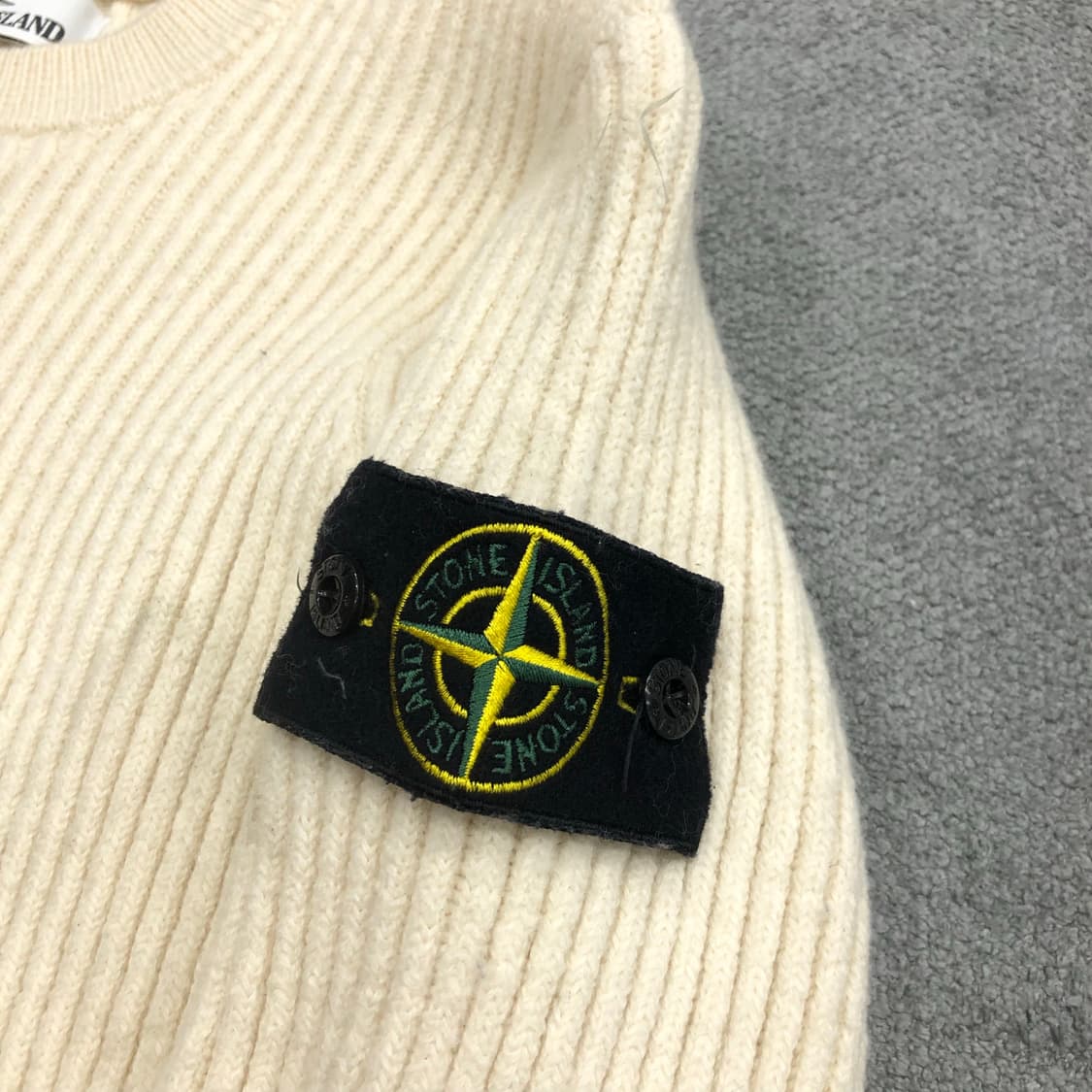 스톤아일랜드 우먼스 울 니트 상품이미지3