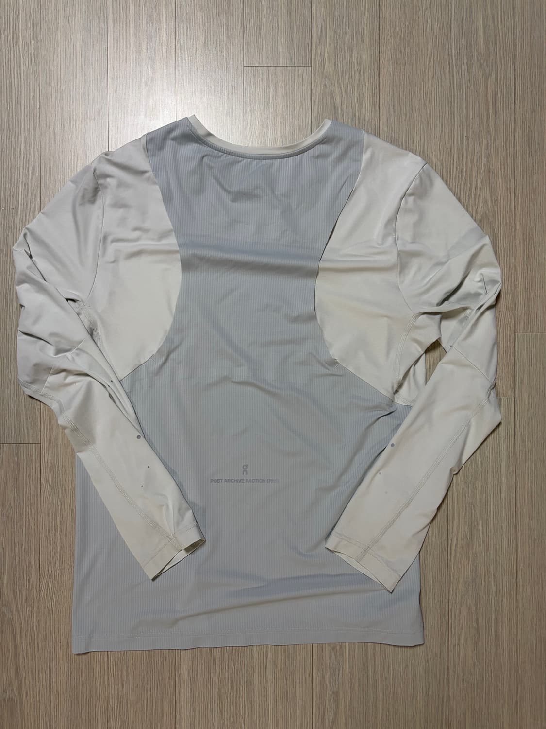 on paf 롱슬리브 상품이미지4