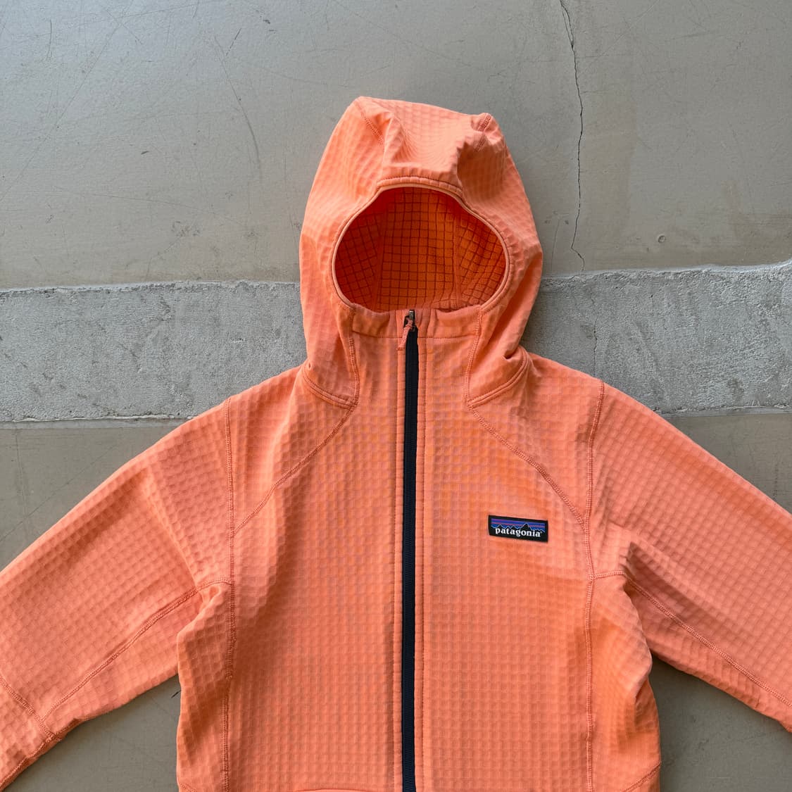 파타고니아 r1 에어 풀 후디 상품이미지3