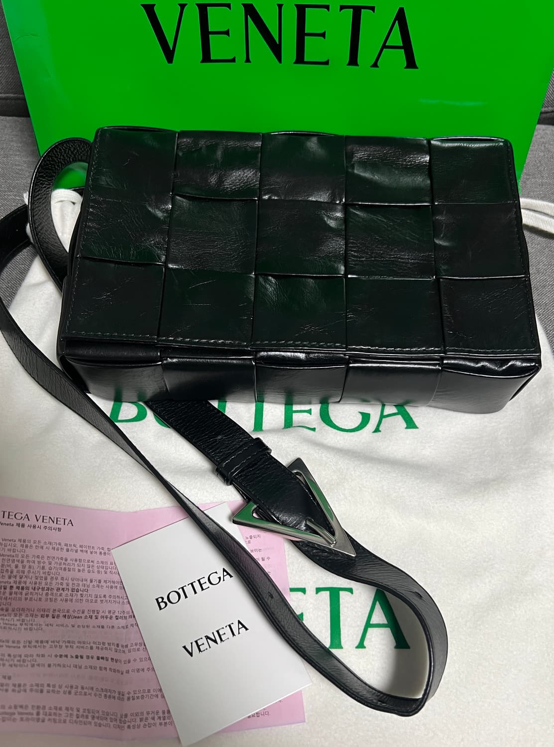 보테가베네타 카세트백 블랙 상품이미지1