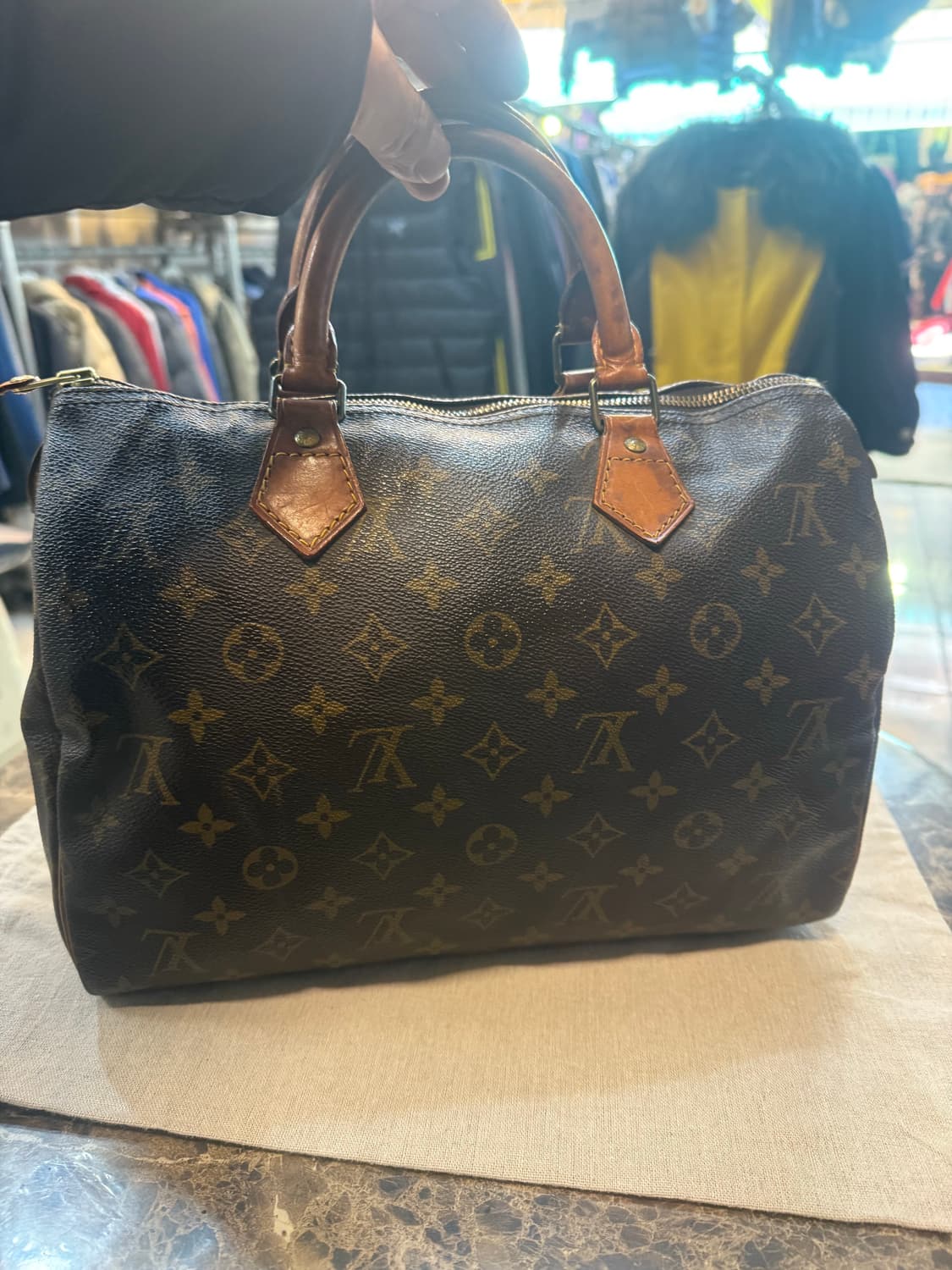 정품 루이비통 스피디 30 팝니다 상품이미지3