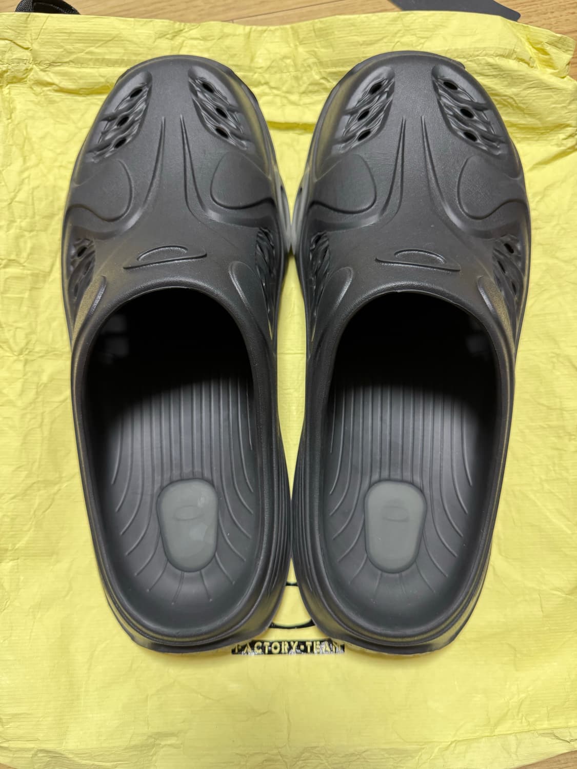 오클리 팩토리팀 파구로 슬라이드 280 상품이미지4