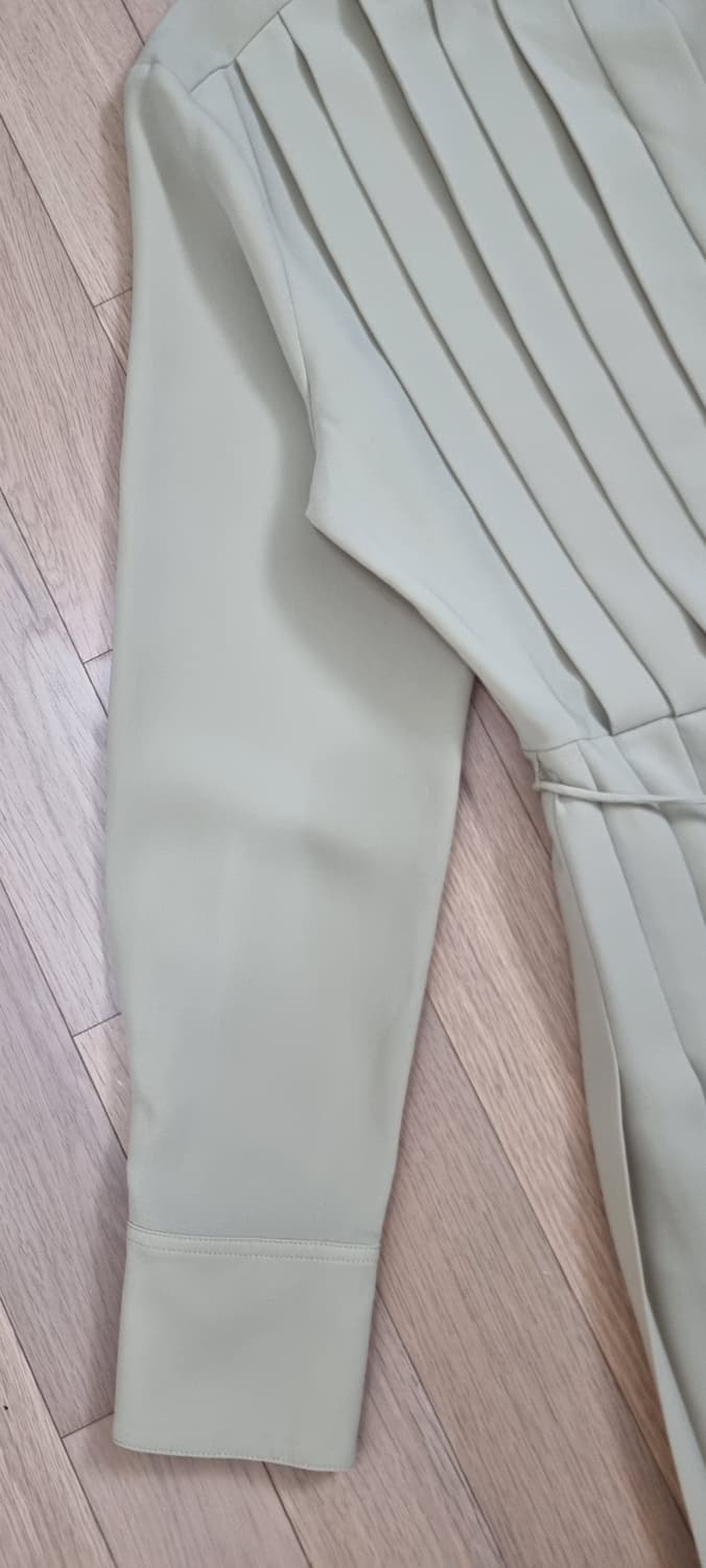 ARKET 아르켓 플리츠 원피스 L(40) _ 여성 상품이미지3
