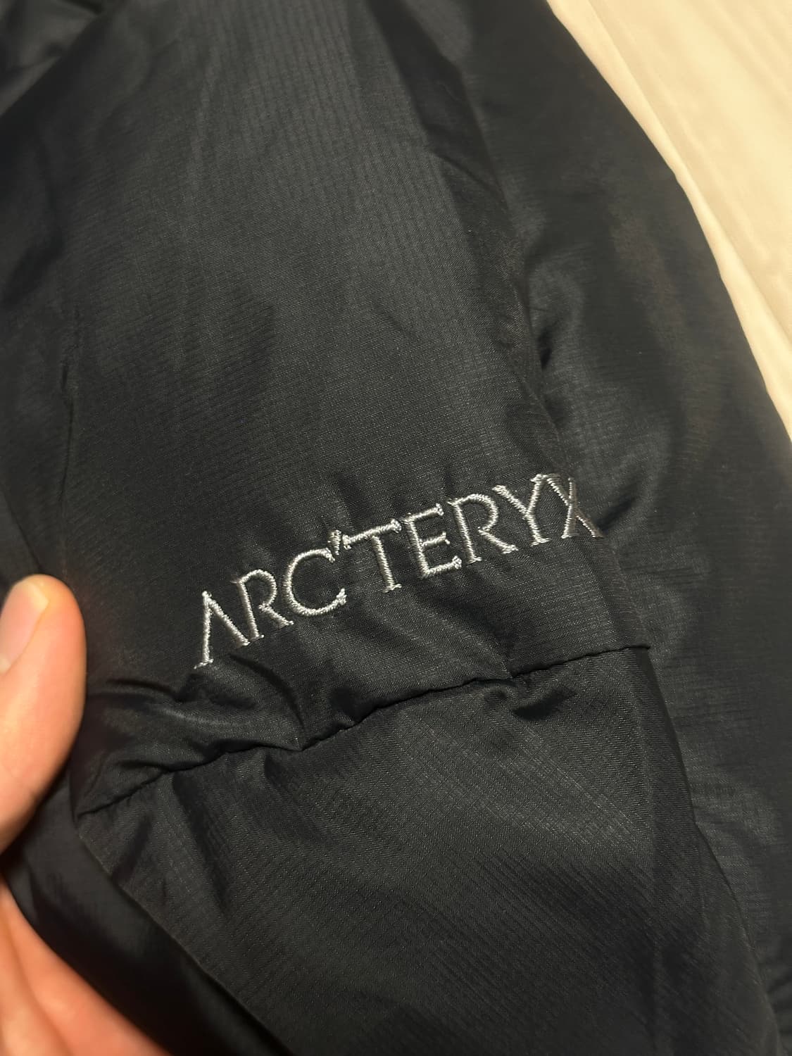 [M]아크테릭스 토륨 후디 블랙 팝니다. 상품이미지5