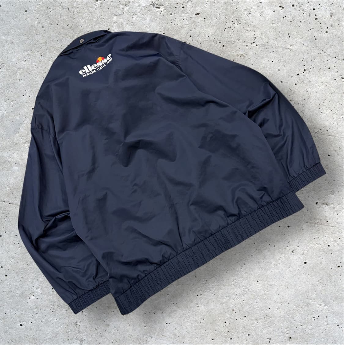 [105] 엘레쎄 올드스쿨 네이비 바람막이 점퍼 B619 상품이미지2