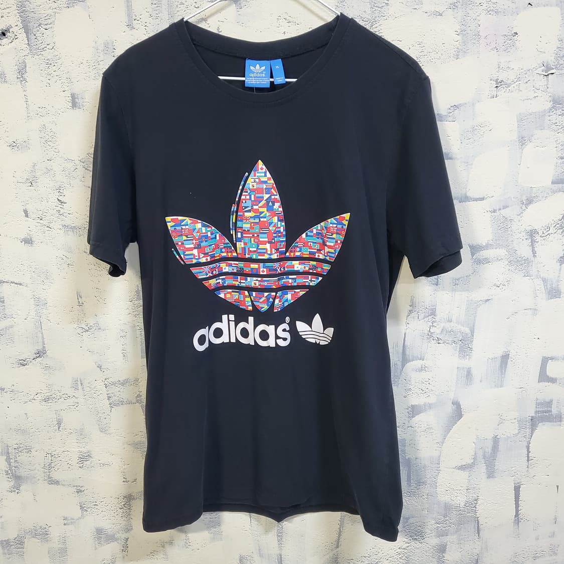 아디다스 국기 트레포일 반팔티 블랙  상품이미지1