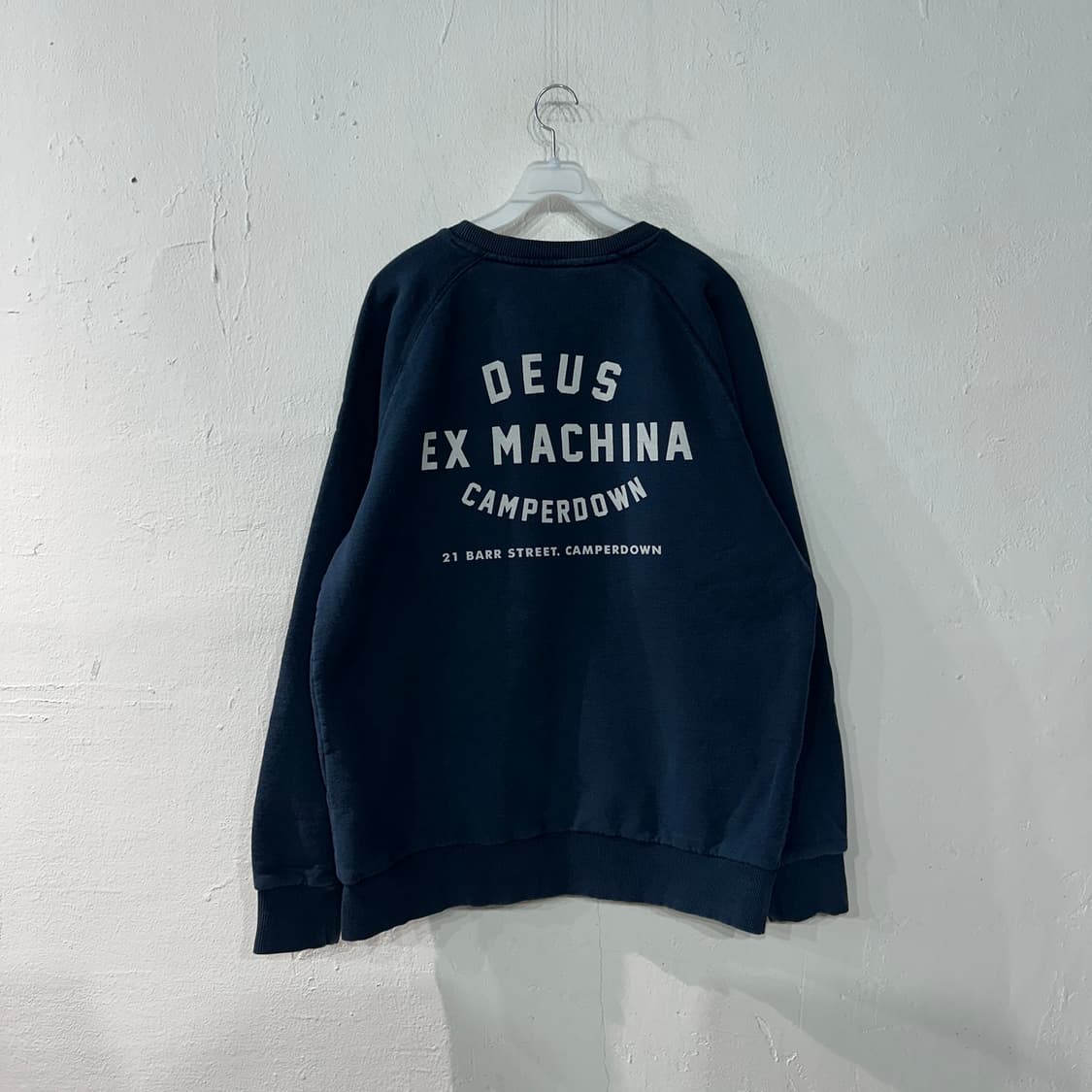 데우스 맨투맨 105 상품이미지1