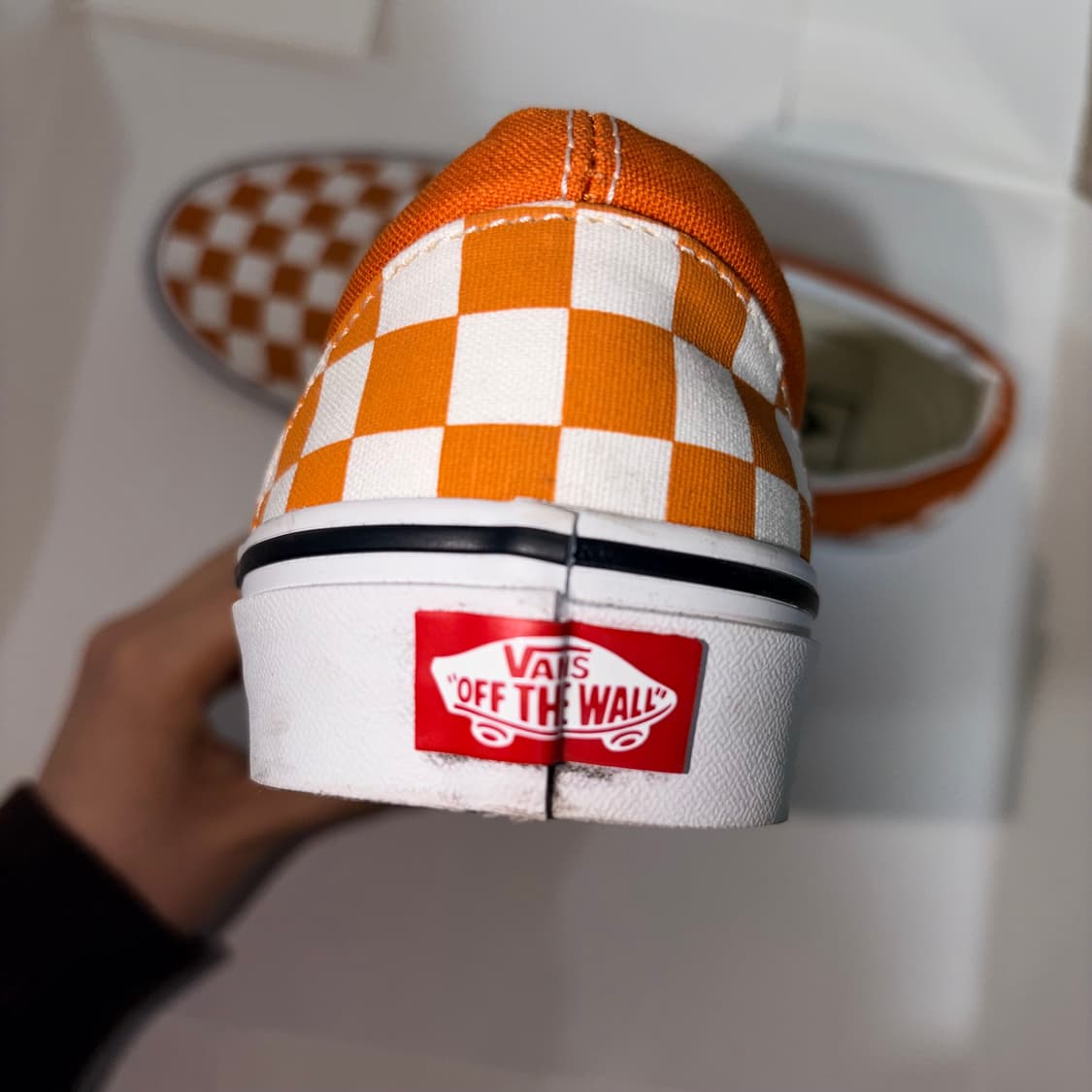 반스 오렌지 체크 250-2번 착용 상품이미지5