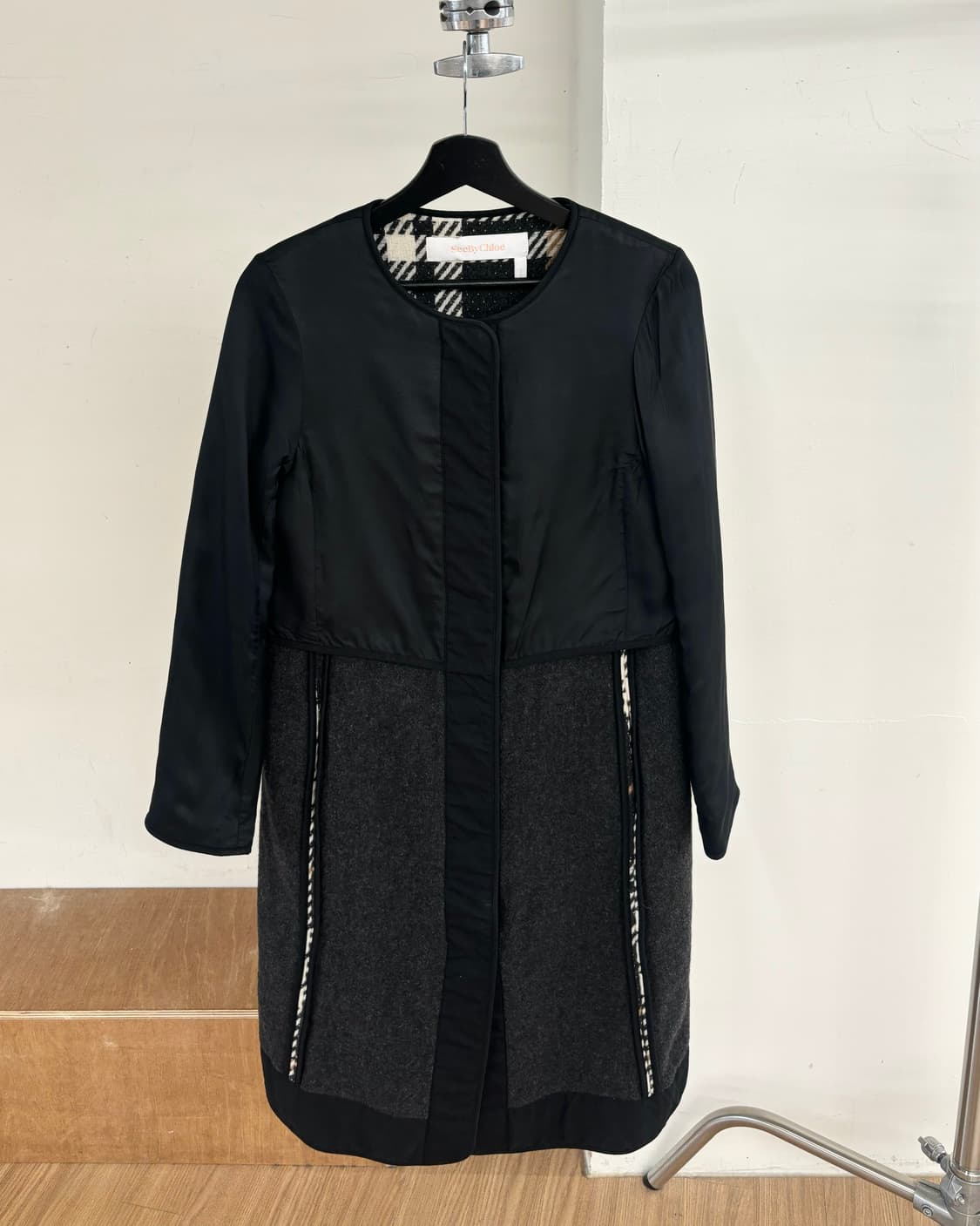 씨바이끌로에 배색 패딩 코트 상품이미지1