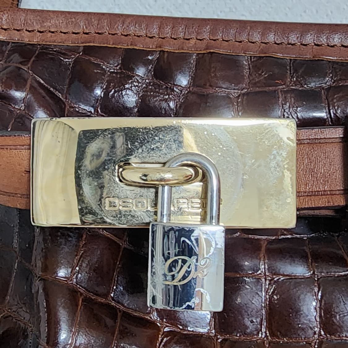 디스퀘어드2 베라펠레 레더 숄더백 [정품] 상품이미지3