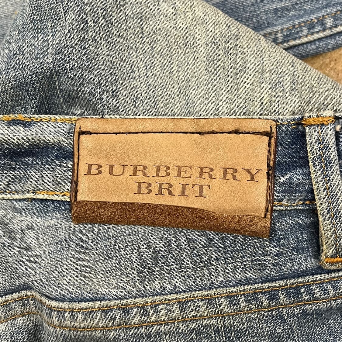[ 정품/31R ] 버버리 브릿 데님 청바지 b14 상품이미지4