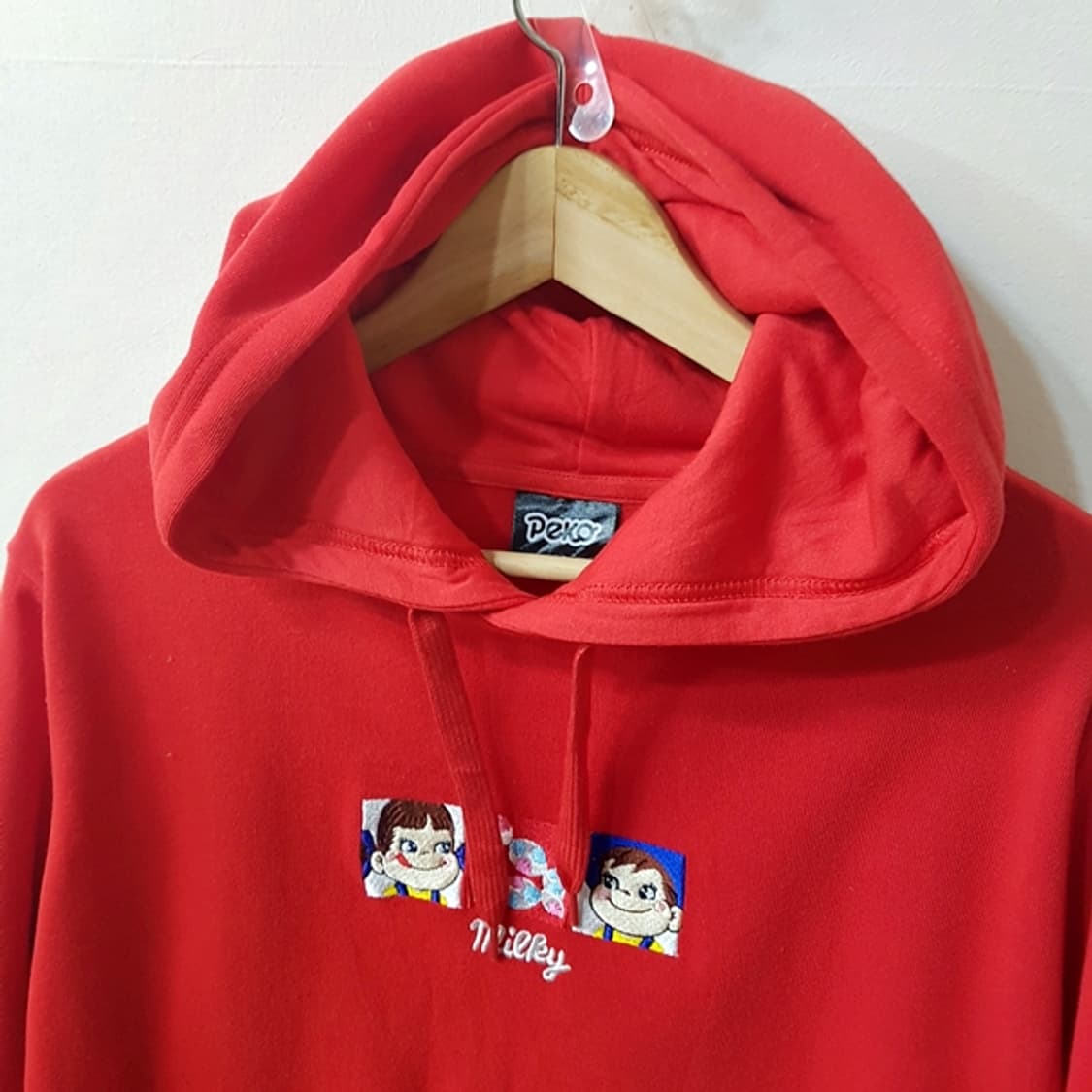 milky 페코짱 기모 후드 티셔츠 레드 상품이미지2