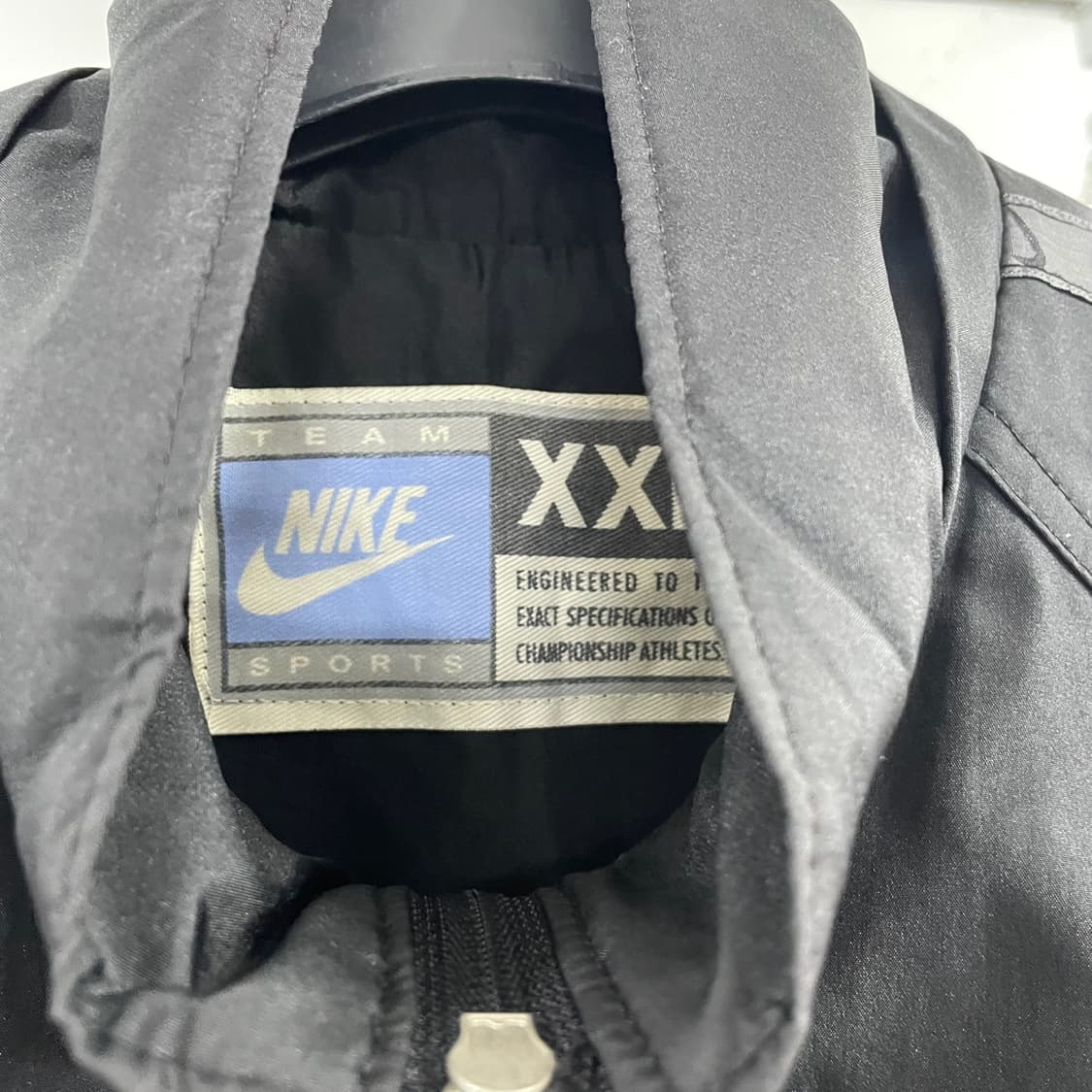 2XL 나이키 빅스우시 바람막이 상품이미지5