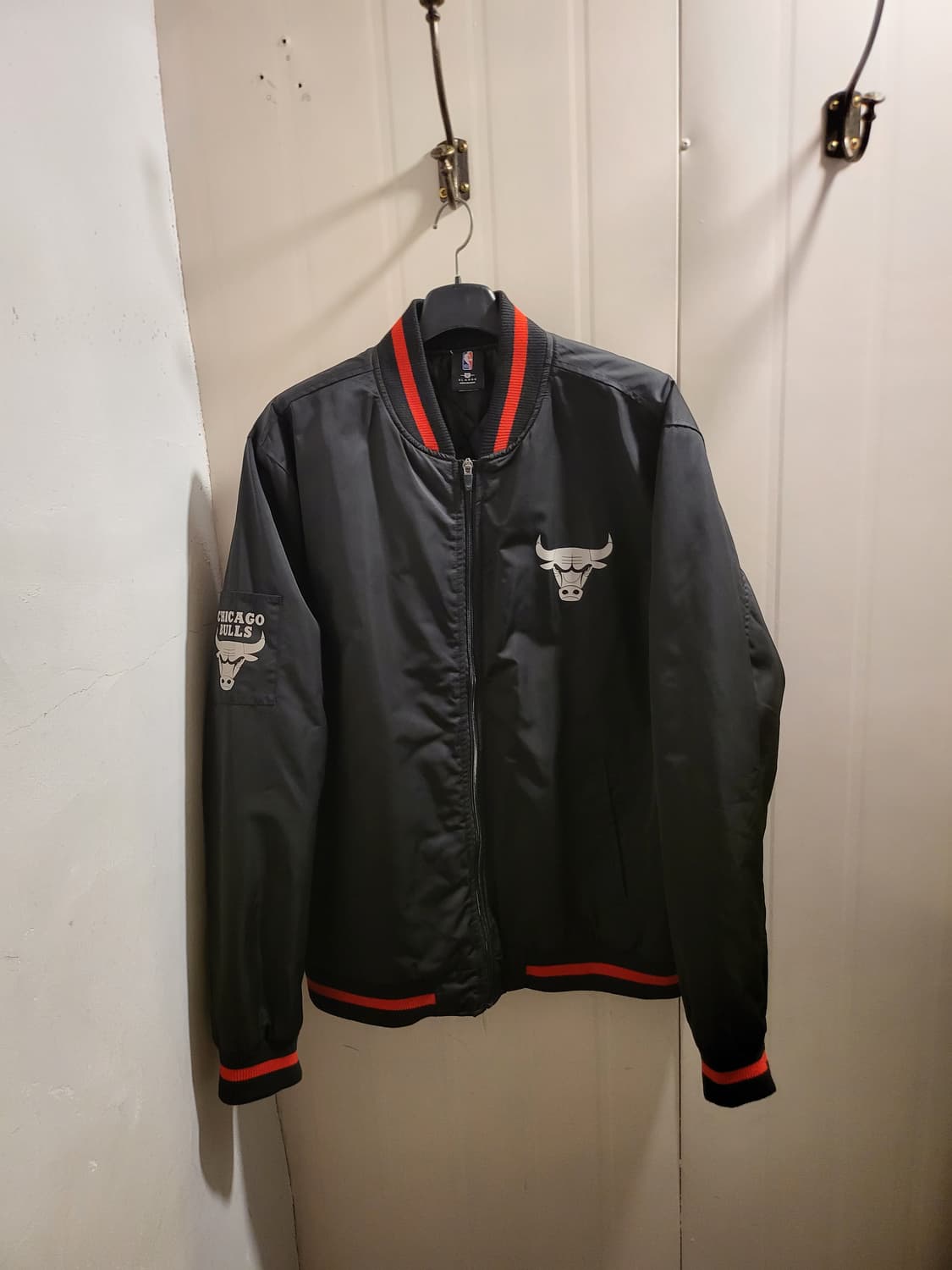 [XL]NBA 시카고 불스 바시티 자켓 상품이미지1