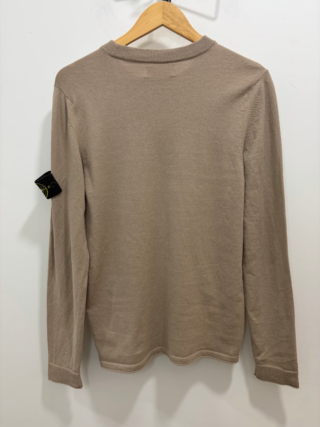 스톤아일랜드 베이지 크루넥 니트 상품이미지8