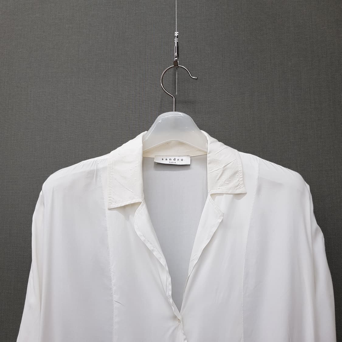 SANDRO 산드로 루즈핏 오픈카라 화이트 블라우스 1사이즈 상품이미지2
