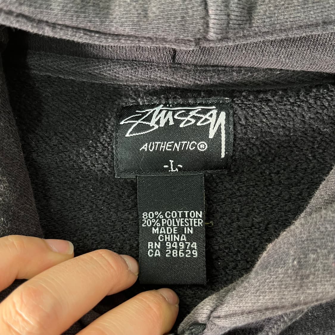 100 스투시 어센틱 올드스쿨 스펠로고 후드집업 상품이미지3