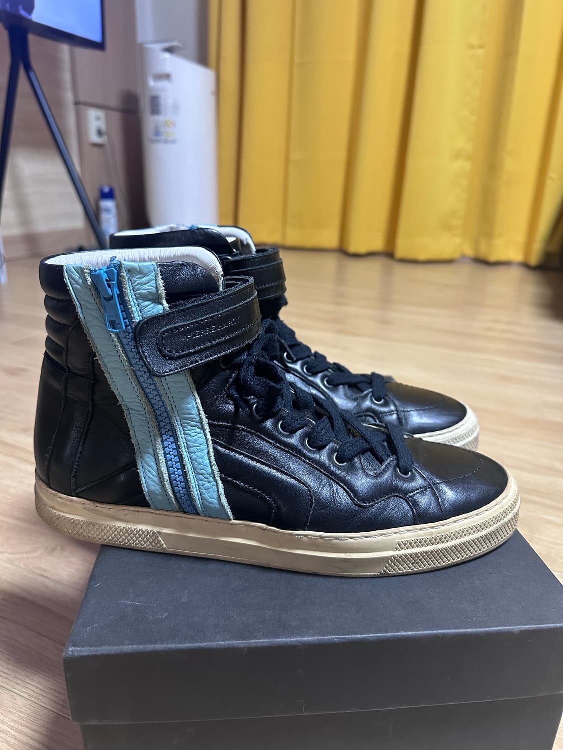 피에르 하디 가죽 하이탑 스니커즈 상품이미지3