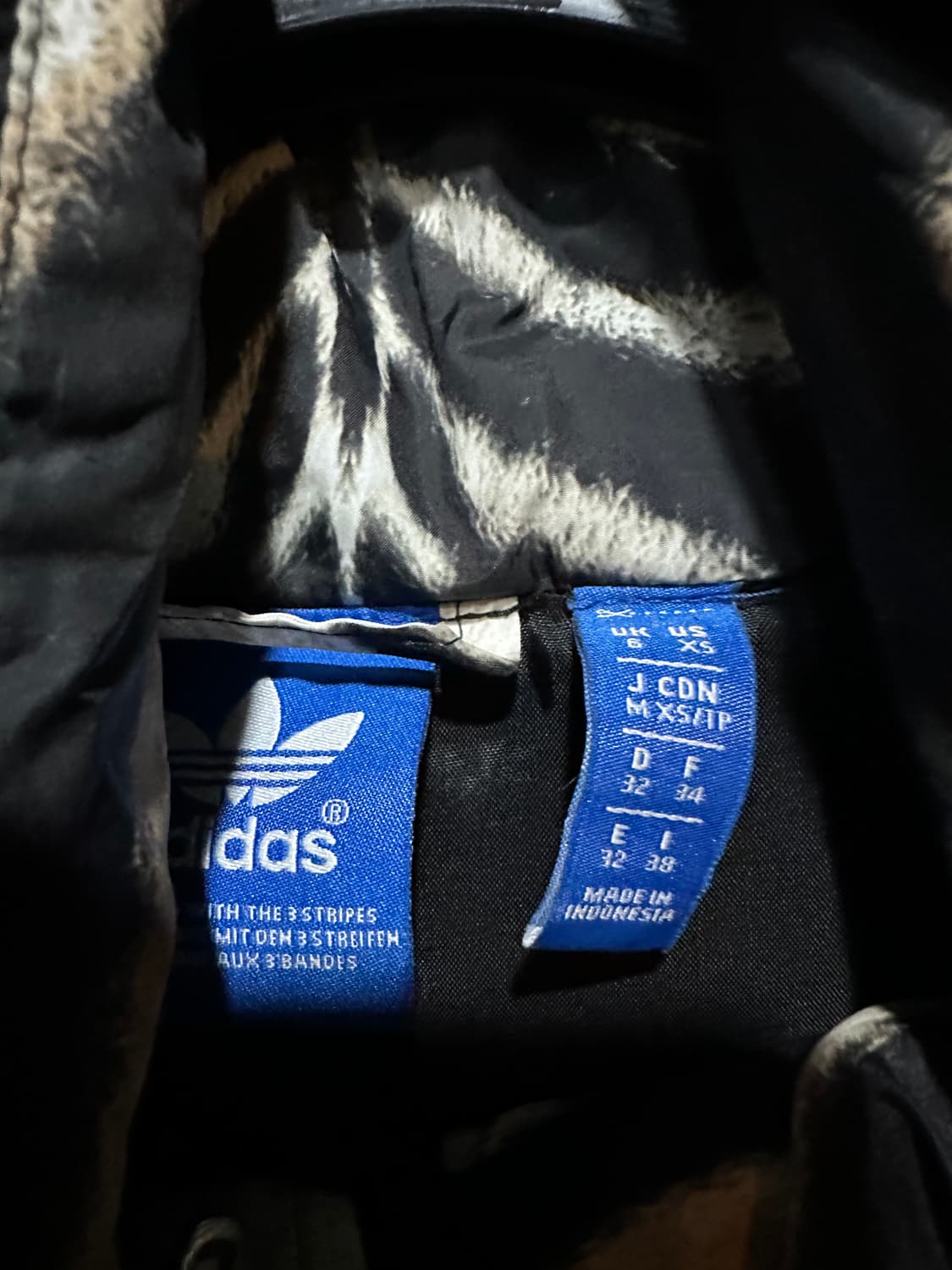 아디다스 지브라 패딩 M 상품이미지3