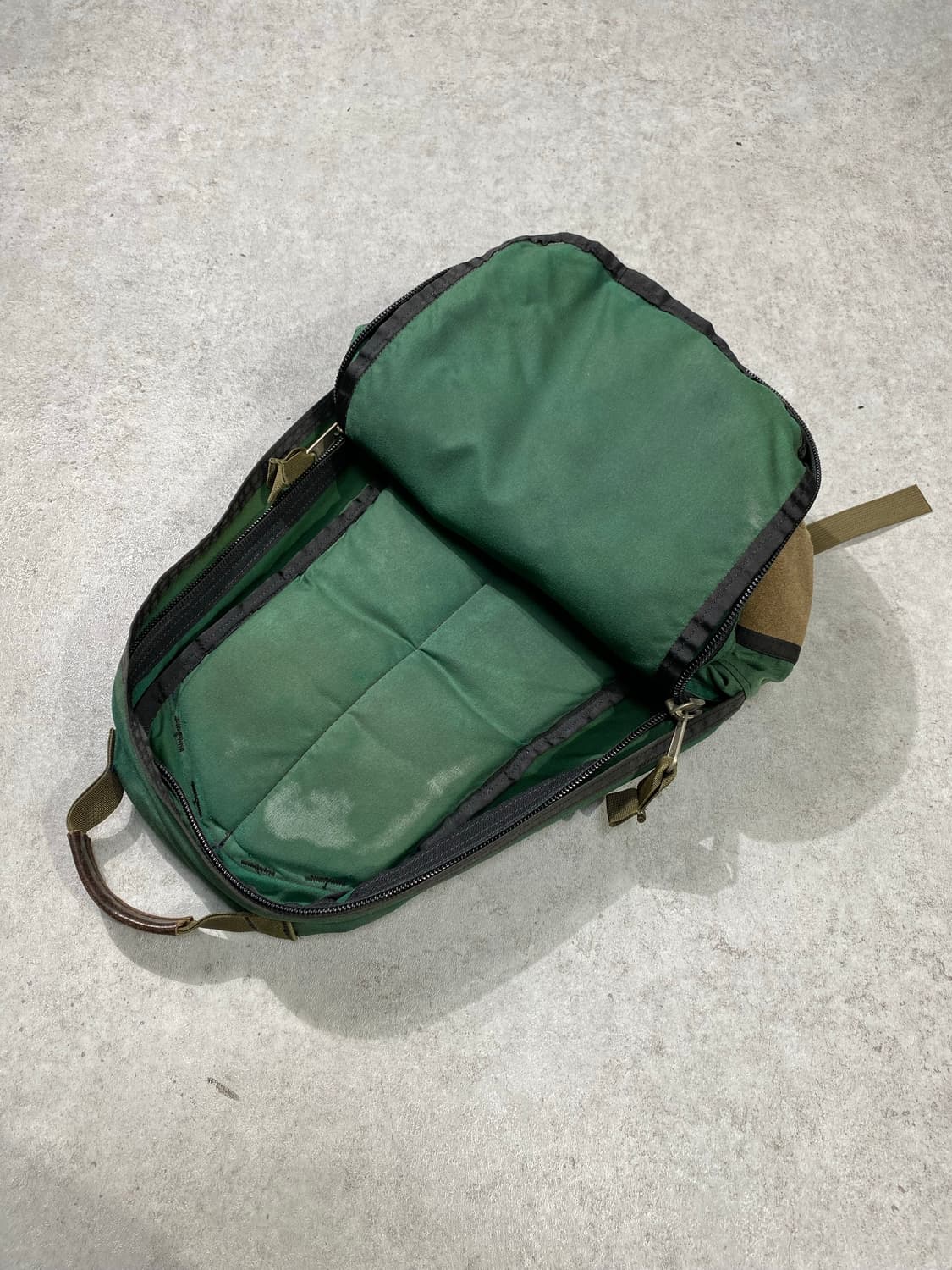 [37*50] 90s Gregory 그레고리 스웨이드 바텀 백팩 상품이미지8