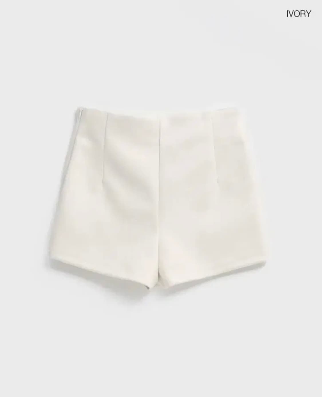 블랙업 체크윈 모직 숏팬츠 아이보리 상품이미지1