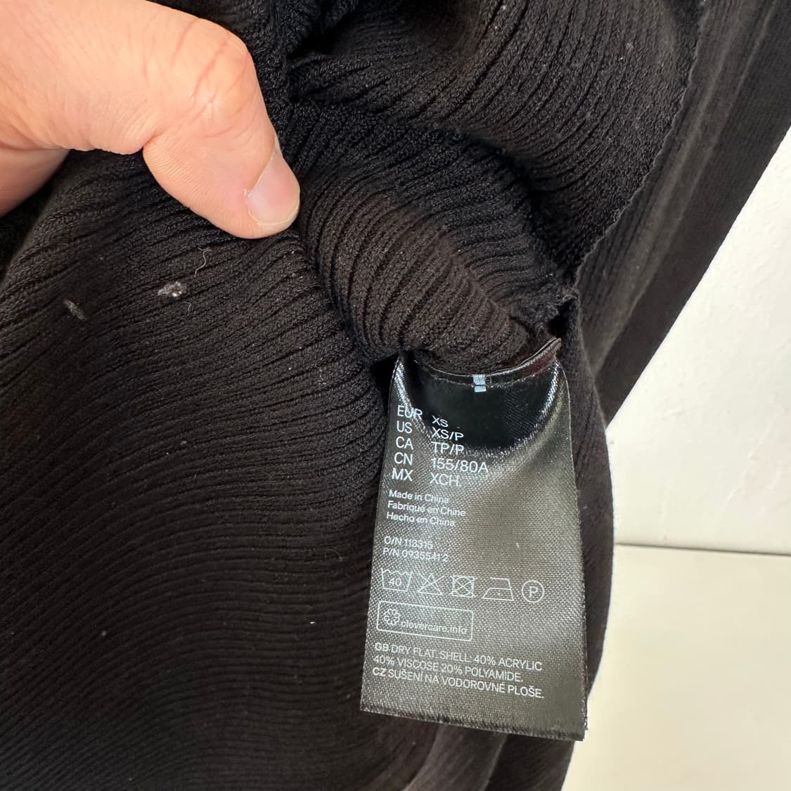 XS-S 캉골 X H&M 블랙 모크넥 니트 원피스 상품이미지5