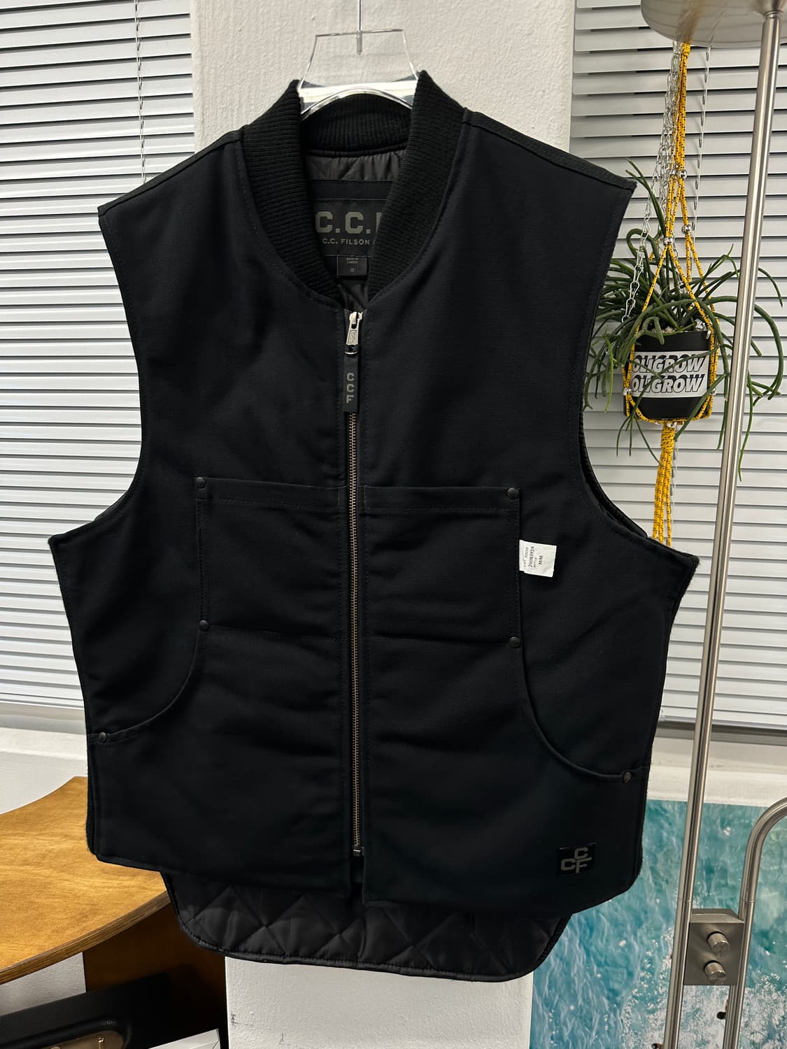 Filson C.C.F. Duck Work Vest 상품이미지2