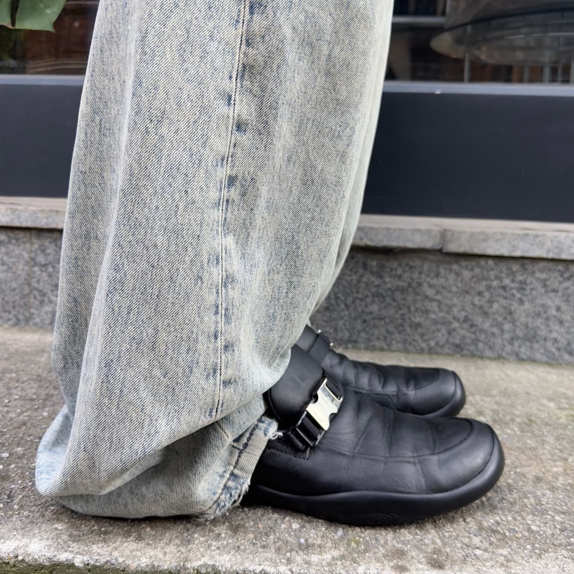 00s 레어 블랙 프라다 스포츠 버클 로퍼 상품이미지8