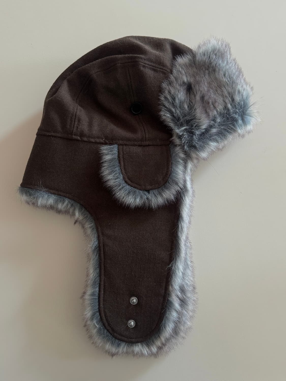 뉴에라 울 트래퍼 월넛 상품이미지2