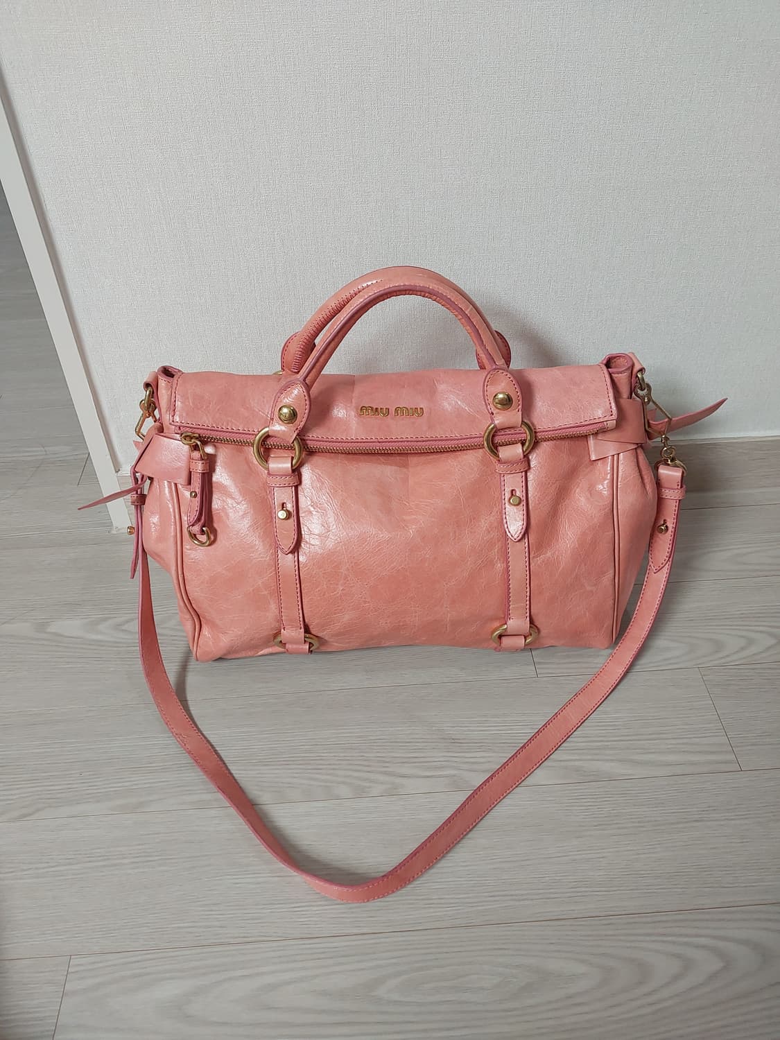 정품 미우미우 리본 사첼백 상품이미지1