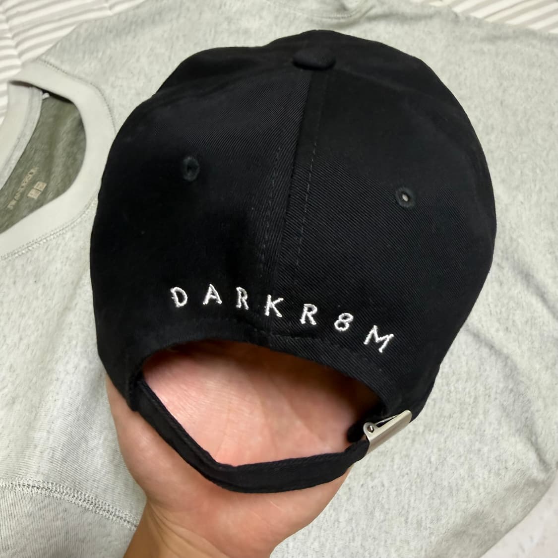 다크룸 스튜디오 x 둘리 쌍문 볼캡 상품이미지2