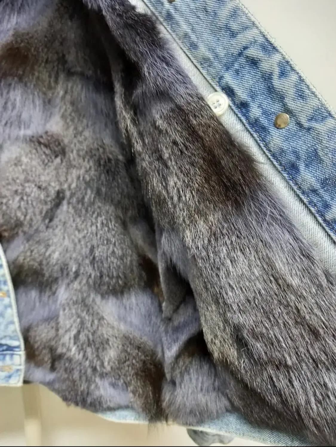 새 편집샵 디자이너 라쿤.폭스퍼 데님 퍼 자켓 F 상품이미지8