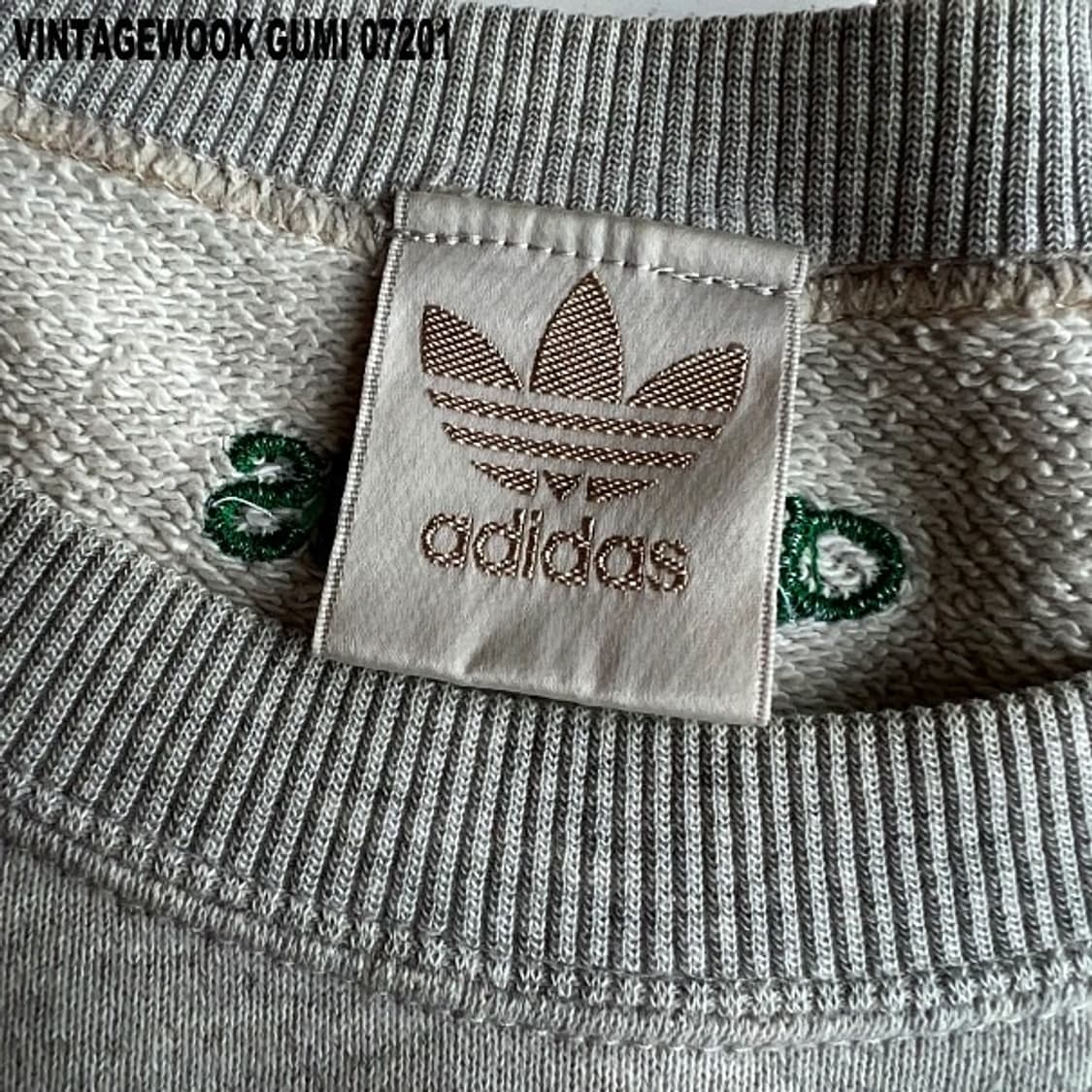 아디다스 올드스쿨 맨투맨  상품이미지4