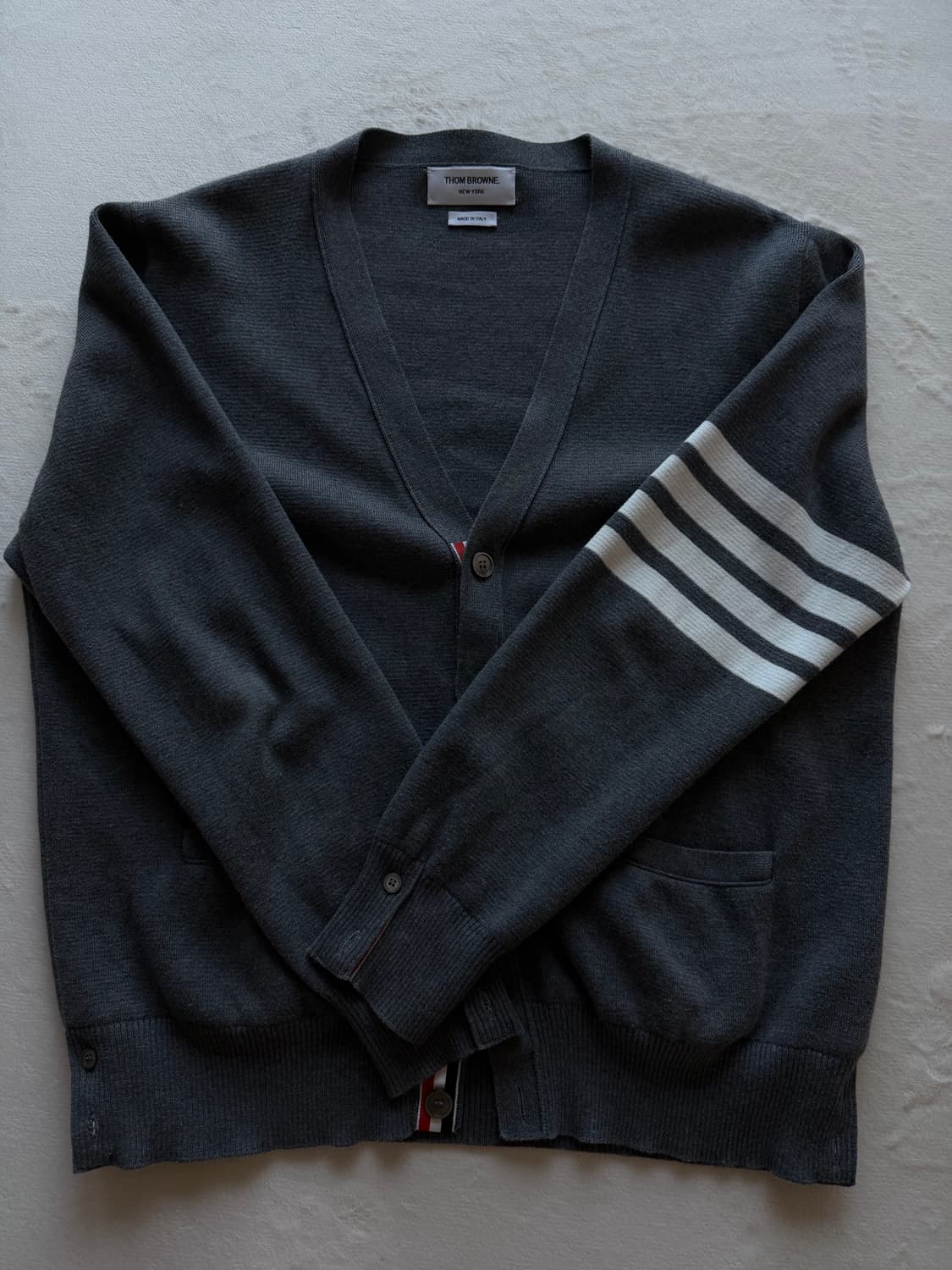 톰브라운 밀라노스티치 가디건 급처 상품이미지1