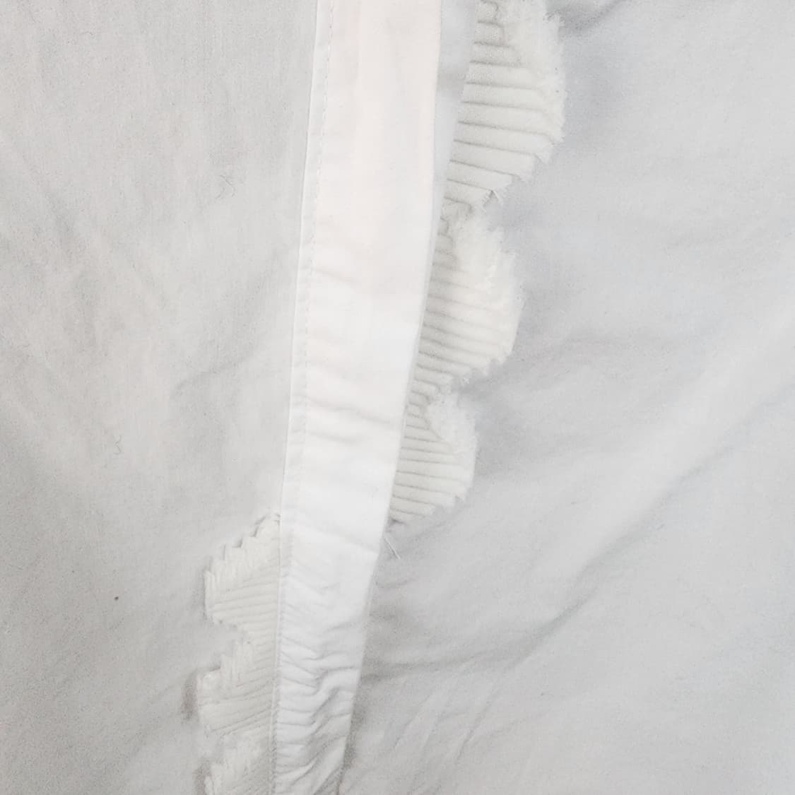 손정완 화이트 블라우스 프릴장식 상품이미지3